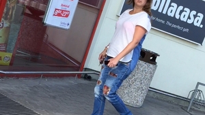 Imagini exclusive. Între timp, adevărul a ieşit la iveală… A reapărut la 4 ani după mega-scandalul cu Andreea Marin!