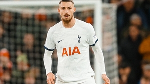 Radu Drăgușin se scaldă în lux după transferul la Tottenham! Câți bani a plătit pentru o simplă pereche de teniși