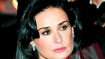 Demi Moore, geloasa foc pe Anne Heche