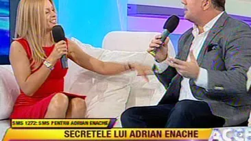 Adrian Enache a fost la un pas sa se dezbrace in direct: Am patratele, asta sunt eu! Oare din acest motiv il iubesc toate femeile din piata?