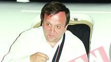 A adus lumina pe banii colegilor