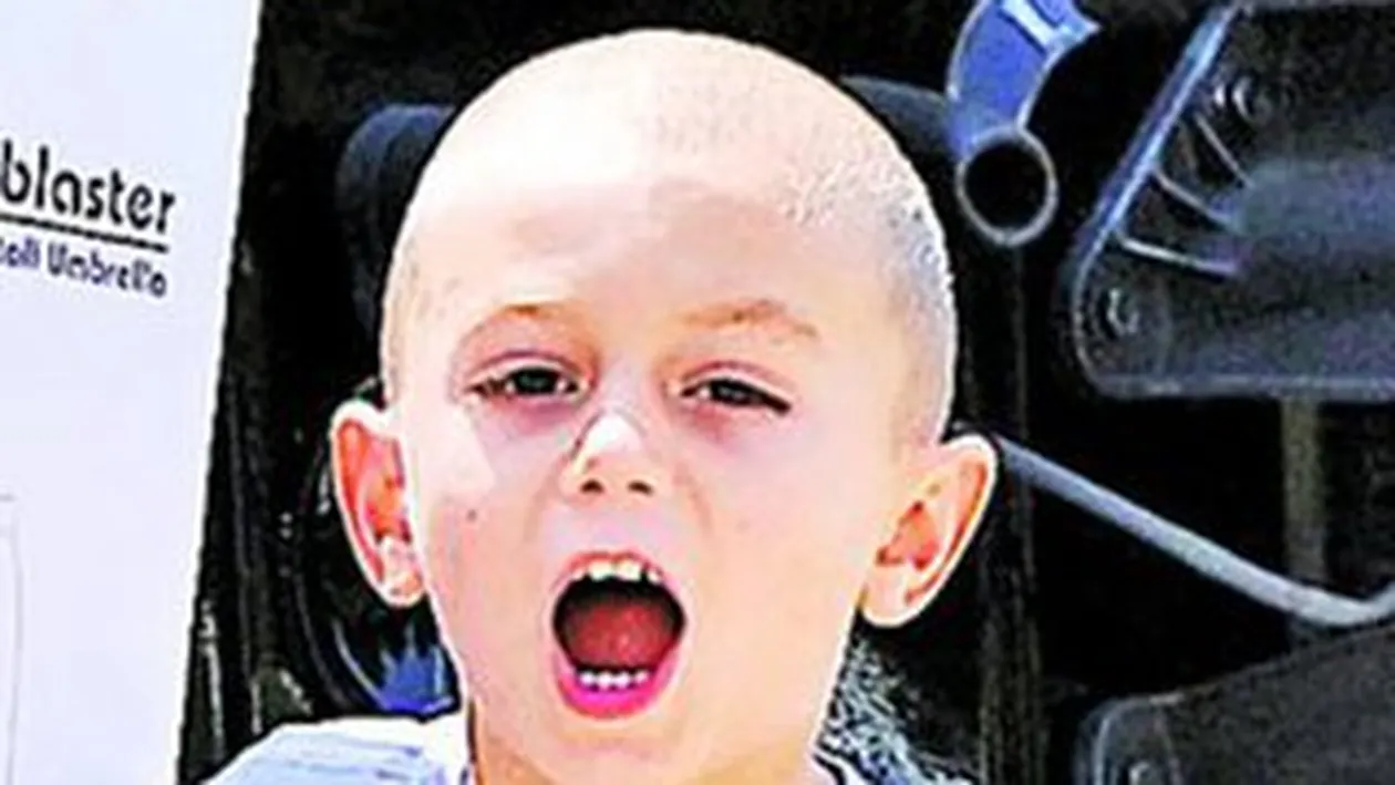 Fiul cel mare al lui Gwen Stefani si-a iesit din minti! A urlat la bona pe strada