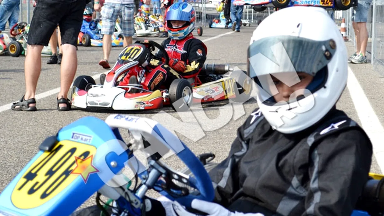La 12 ani, Andrei Vajda din Satu Mare este in Campionatul Mondial de Karting!