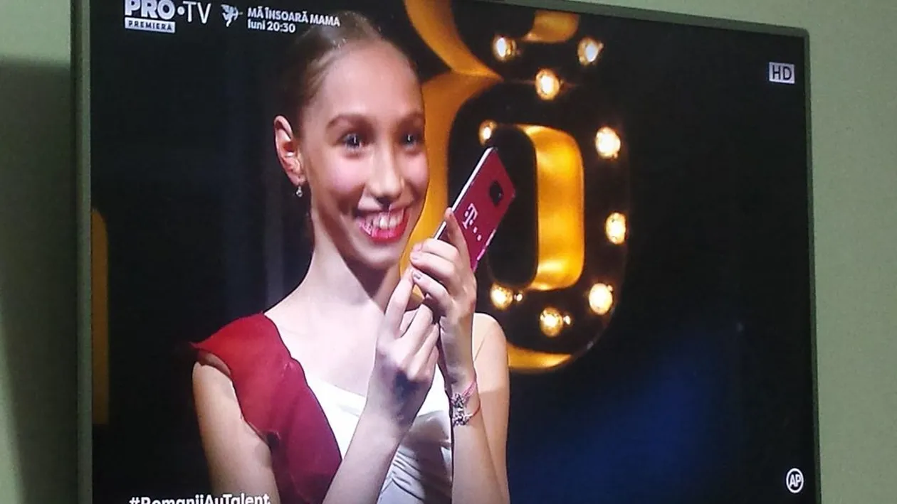 Mica Balerină are nevoie de 4.000 de euro pentru a ajunge la New York! Secretul puștoaicei de 11 ani, care a primit un Golden Buzz de la Andra, la ”Românii au talent”!