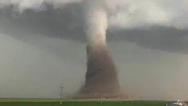 COD ROȘU. 180 de pompieri, pregătiți să intervină în zonele vizate de avertizarea ANM