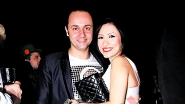 Andra a recunoscut ca umbla cu eugeniile dupa ea