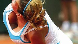 Monica Niculescu si Simona Halep, in turul doi la Miami