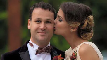 Nici n-ai spune că abia a divorţat. Fosta doamnă Negoiţă o ţine dintr-o petrecere într-alta!