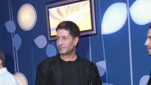 Am deschis un plic pe care scrie DIVERTIS și am dat peste Radu Pietreanu - Soarta face glume pe banii noștri