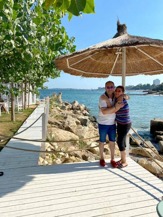 Primele poze cu Minodora în costum de baie, după ce a slăbit 38 de kg! A zis că nu se va fotografia nici pe bani astfel, dar s-a răzgândit