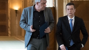 Imagini de paparazzi cu liderii PSD!  Sorin Grindeanu și Mihai Tudose merg împreună la CEX-ul PSD! VIDEO!
