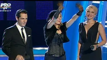 Monica Davidescu pregateste surpriza pentru finala de la Dansez pentru tine. Planul ei e foarte indraznet!