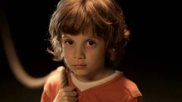 O familie din Botoşani a adoptat un copil, însă după şase luni l-a dus înapoi la orfelinat. Care a fost motivul