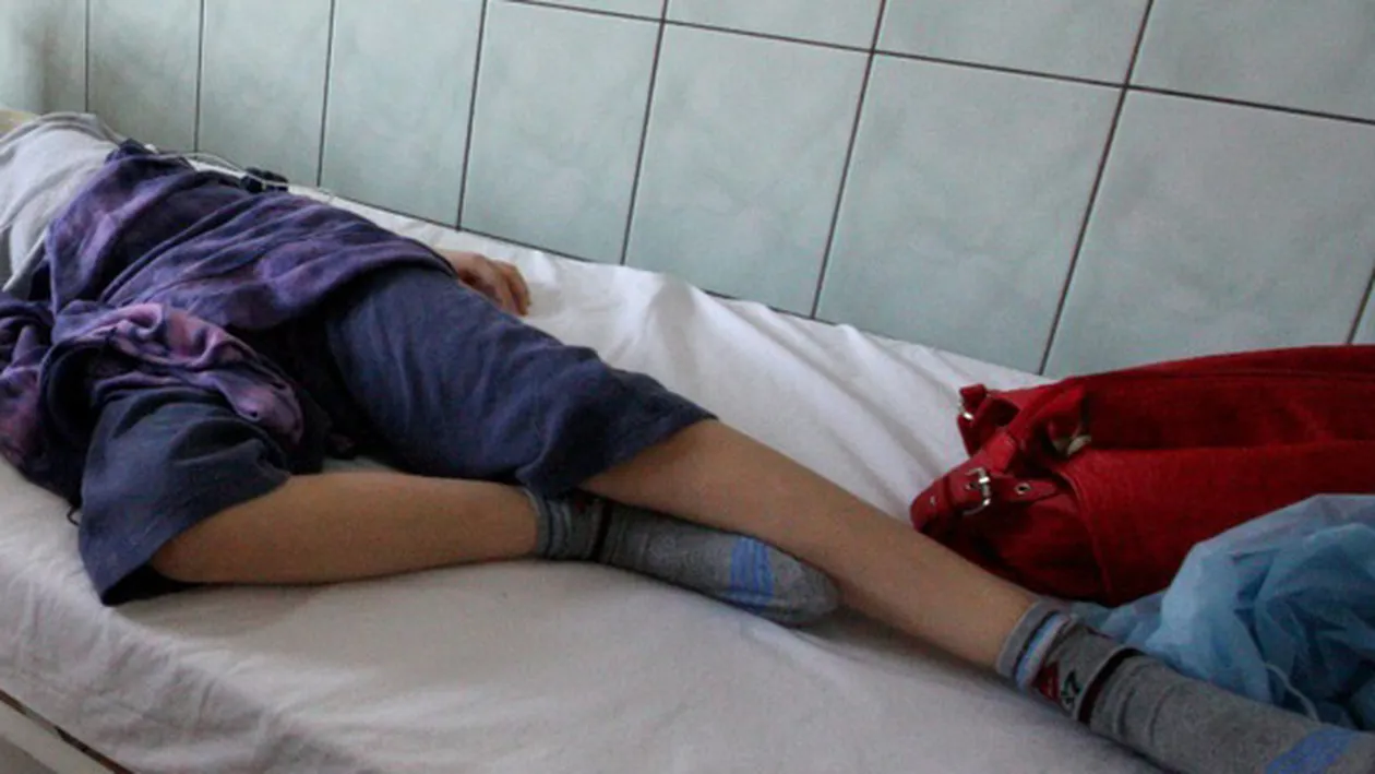 Incident grav in Bucuresti! O eleva de 13 ani a ajuns la spital in stare grava. Tatal spune ca profesorul i-a facut ASTA