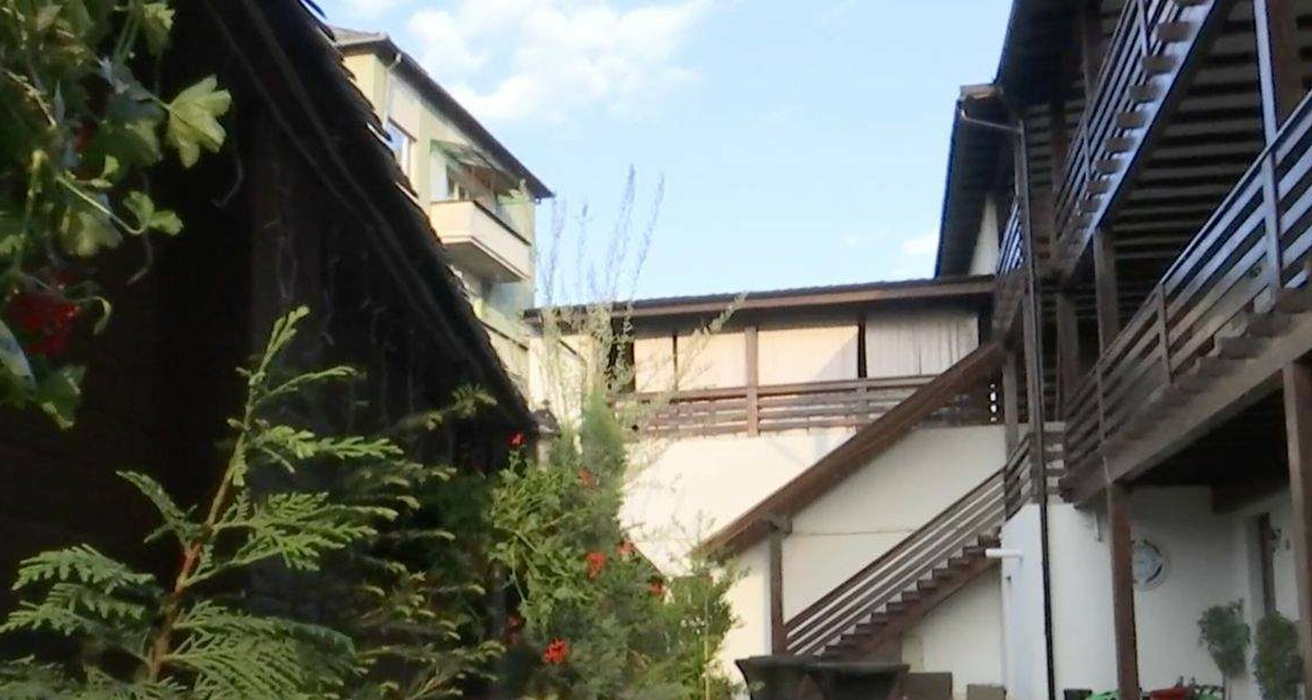 Cum arată casa lui Carmen Chindriș. Celebra artistă a renovat-o după bunul plac!