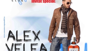 Alex Velea face show cu 20 de manechine in lenjerie intima