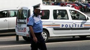 Un bărbat din Suceava s-a ales cu dosar penal, după ce a arătat o adeverință de angajator falsă
