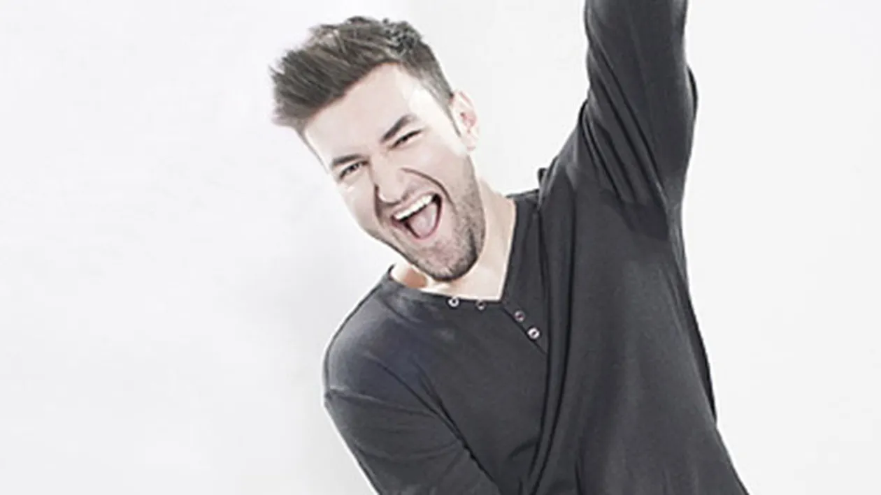 Smiley, imbracat asa cum nu l-ai mai vazut! Vezi cum s-a prezentat in aceasta seara la Romanii au talent