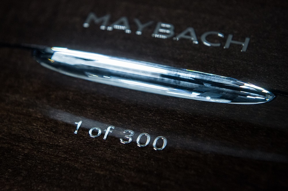 FOTO / Ion Ţiriac, primul posesor din lume al noului bolid Maybach S650 Cabriolet! Câţi bani a scos din conturi fostul tenismen