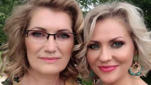 Mirela Vaida, îngrijorată pentru mama ei care este învățătoare, cere explicații Guvernului: „Cum va împărți ea măștile…”