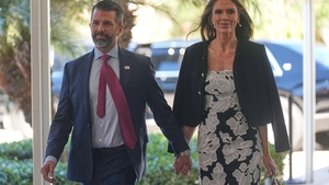 Ce se întâmplă cu nunta lui Donald Trump Jr. și a Bettinei Anderson. Schimbare majoră după valul de hate primit de președintele Americii