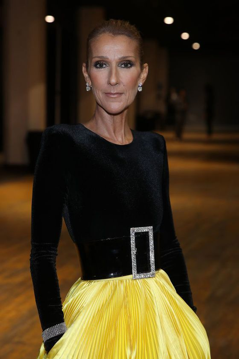 Celine Dion nu se mai opreşte din slăbit. Fanii sunt îngrijorați de cum arată artista