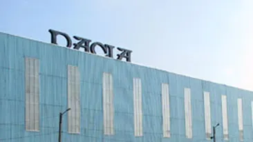 Un muncitor de la Automobile Dacia a murit dupa ce a fost izbit in piept de un utilaj