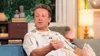 Jamie Oliver și-a întărit măsurile de securitate la proprietatea lui din Essex. Celebrul bucătar s-ar teme după ce o tabără de refugiați a fost ridicată în apropiere de reședința sa