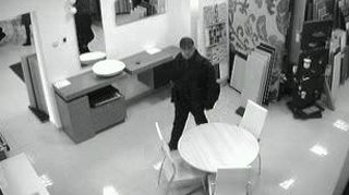 Victima, tratata ca un infractor