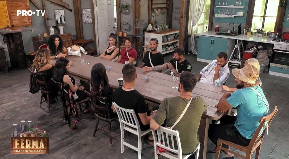Intimidat de Viviana Sposub, George Burcea a rămas fără cuvinte la Ferma. Ce a mărturisit despre sărutul cu focoasa brunetă | FOTO