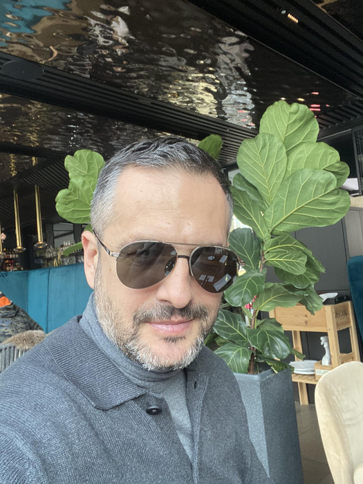 Mesajul îngrijorător transmis de Mădălin Ionescu, la doar o zi după ce a fost înlocuit de Natalia Mateuț la Antena Stars: ”Nici acum nu mi-am revenit!”