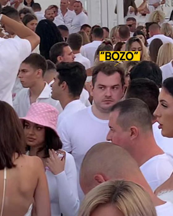 "Bozo" s-a distrat ca-n vremurile bune