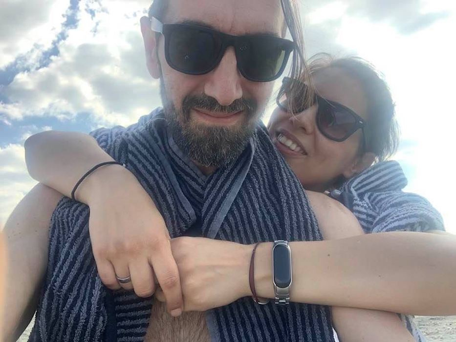 Gabriel Bălan l-a înlocuit în trupa Impact pe Rareș Timiș, iar la scurt timp s-a căsătorit cu Cristina, colega lui de scenă