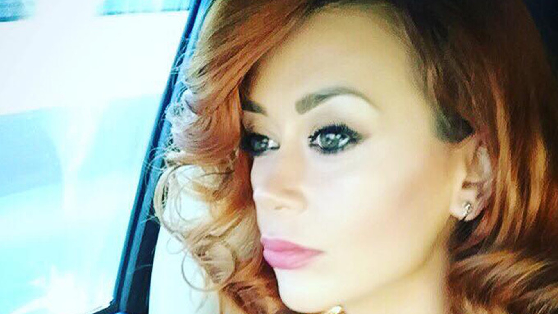 Denisa Tănase s-a logodit cu un bărbat misterios! Cum s-a aflat totul