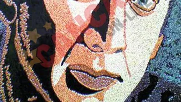 Nicolas Cage, pictat cu mac, in si mei