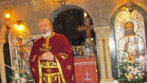 Râzi cu lacrimi! Un preot din Hunedoara a publicat cele 12 reguli "de primit popa în casă" de Bobotează