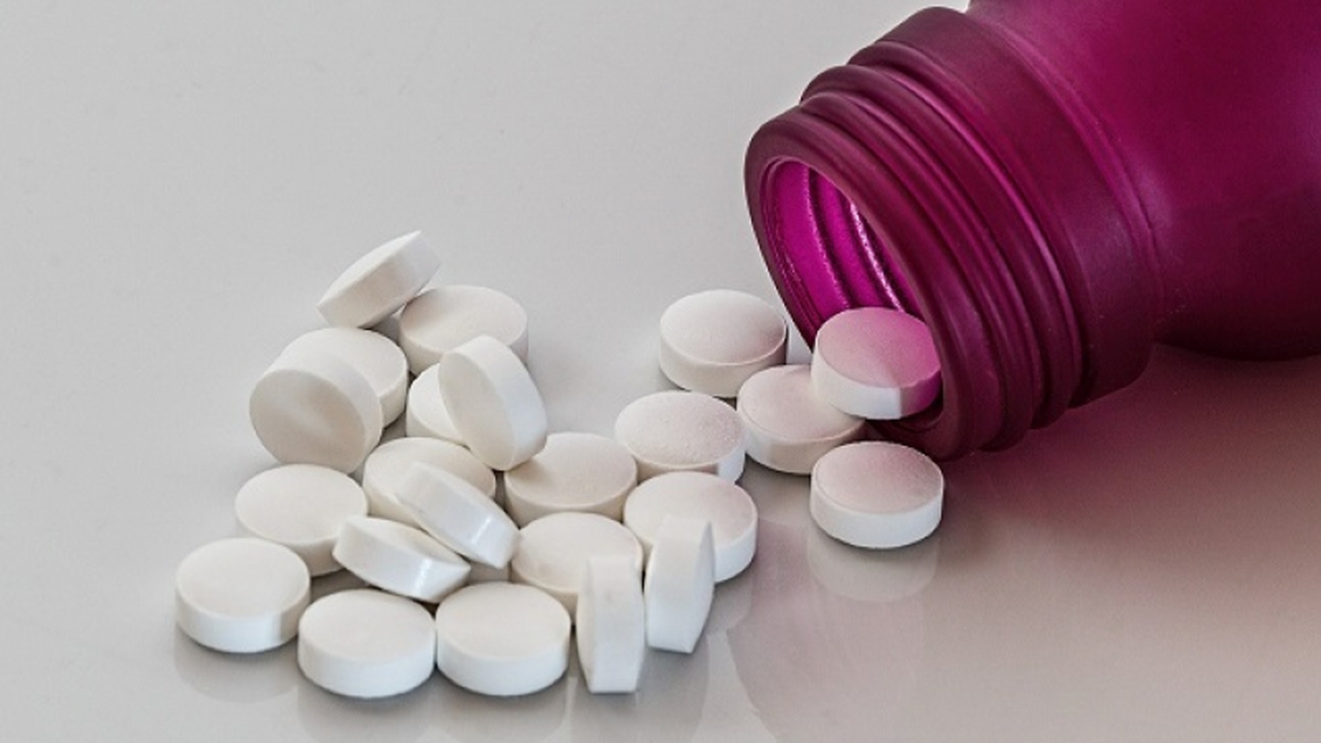 Ce este clorochina, medicamentul miraculos împotriva coronavirusului, promovat de Donald Trump! Un bărbat a murit după utilizare