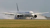 Alertă pe Aeroportul Otopeni! Piloții unui avion plin cu călători au cerut să aterizeze de urgență. Momente dramatice s-au petrecut la bordul aeronavei