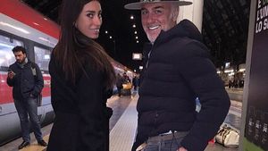 Celebrul GIANLUCA s-a urcat pe schiuri şi a făcut un adevărat spectacol pe pârtie. Imaginile cu el au devenit virale în mai puţin de o oră!