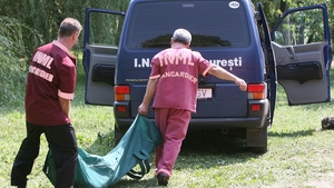 Doi soți din Dolj au fost găsiți spânzurați. Ce au descoperit polițiștii pe cadavrul femeii
