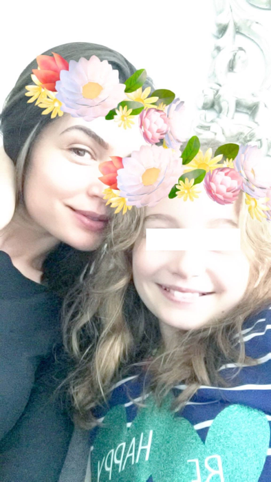 Monica e în al nouălea cer! Irina Columbeanu a primit cadou un avion de la Mr. Pink