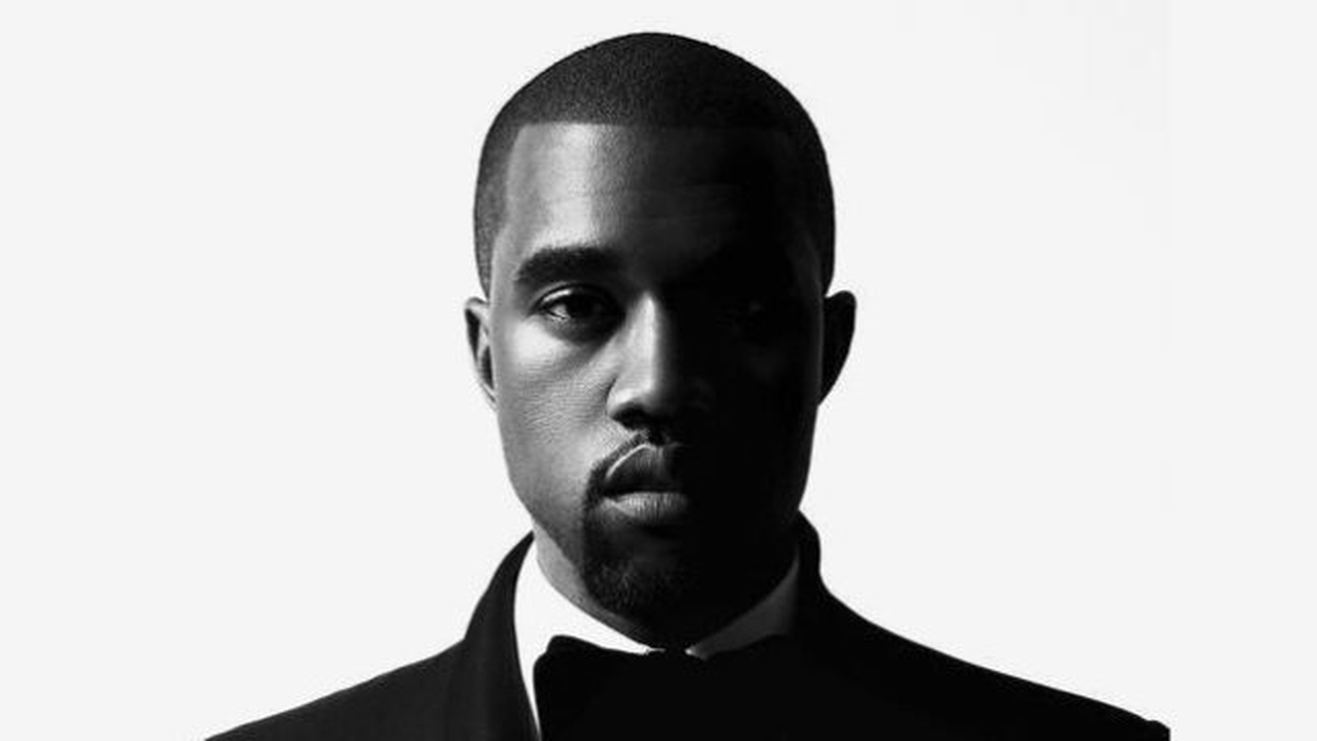 Kim Kardashian a postat cea mai frumoasa poza posibila! Cum l-a surprins pe Kanye, alaturi de fetita lor, North West