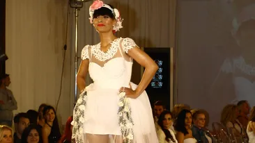 Vlad Huidu i-a cerut Giuliei sa imbrace din nou rochia de miresa la un an de la nunta! Vezi aici cum va arata artista