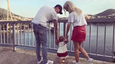 Andreea Bălan, la picioarele lui George Burcea. “Soţul meu...” Motivul pentru care artista aşteaptă cu nerăbdare Crăciunul