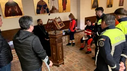 Scandal la biserica din Oradea unde slujește Ciprian Mega. Poliția a intervenit după ce preotul s-a opus înlocuirii sale