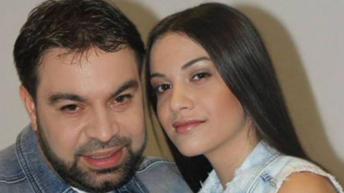 Imagini EXCLUSIVE de la petrecerea de 14 ani a lui Betty Salam! Uite cat de bine se intelege cu Roxana Dobre, mama vitrega!