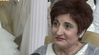 Mama Andreei Tonciu: "Fiica mea nu este adepta sexului salbatic. Ei ii trebuie un barbat mai matur, nu pe Nicolae Mitea"