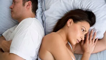 Este cea mai GELOASA femeie din lume! Ce-i face iubitului, de fiecare data cand el pleaca singur de-acasa