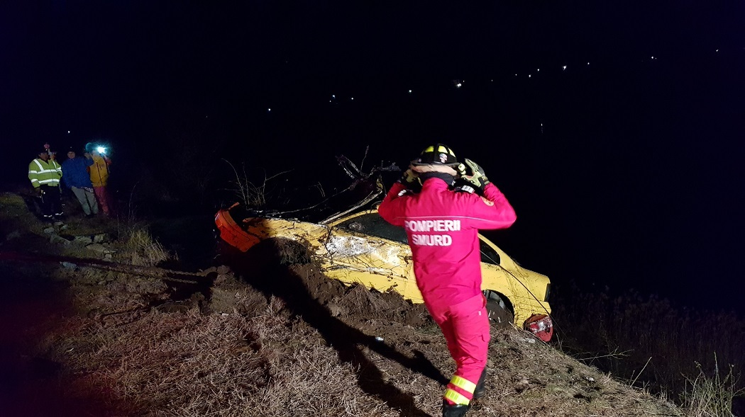 Maşina este scoasă la mal de echipele ISU