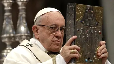 Este oficial! Papa Francisc vine în 2019 în România. Critici dure la adresa Patriarhului Daniel